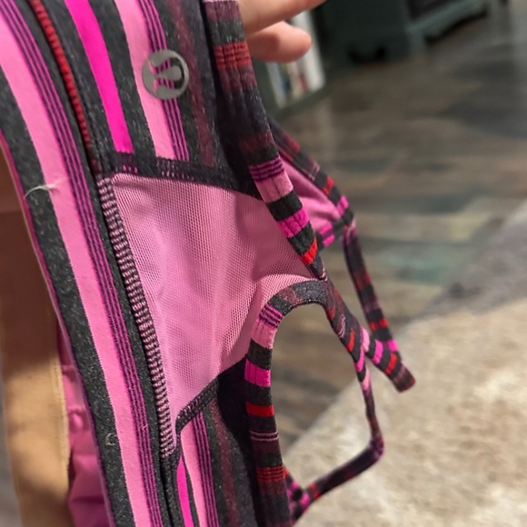 Lululemon Athletica Pink purple power Y Sports Bra Sz 2 small​ - Picture 7 of 7